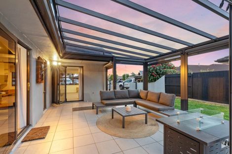 Photo of property in 8 Putaka Place, Papamoa Beach, Papamoa, 3118