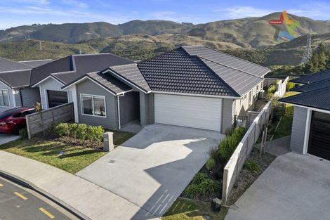 Photo of property in 167 Waipounamu Drive, Kelson, Lower Hutt, 5010