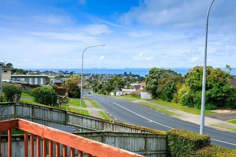 Photo of property in 121 Glamorgan Drive, Torbay, Auckland, 0630
