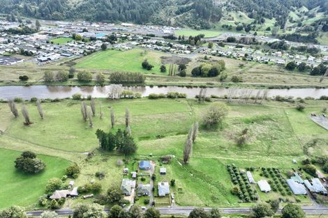 Photo of property in 8 Marsack Road, Taumarunui, 3992