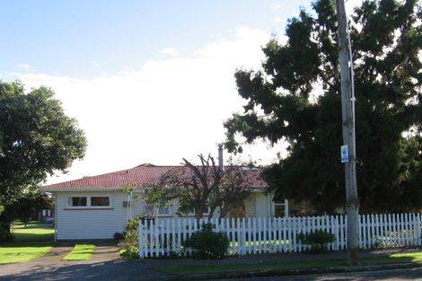 Photo of property in 13 Lemon Street, Otaki, 5512