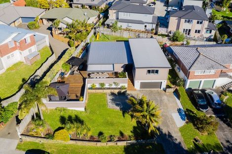 Photo of property in 64 O'halloran Road, Howick, Auckland, 2014