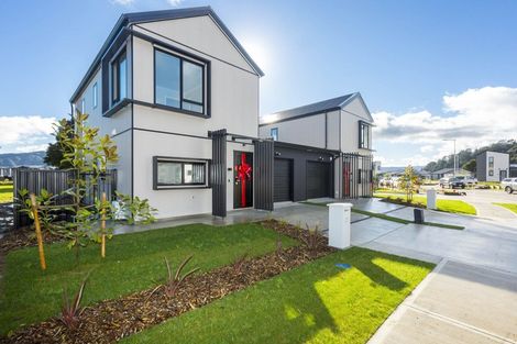 Photo of property in 84 Mawai Hakona Drive, Wallaceville, Upper Hutt, 5018