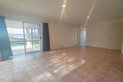 Photo of property in 3 Devana Court, Torbay, Auckland, 0630