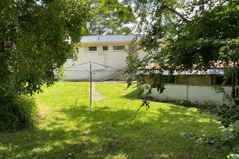 Photo of property in 23 Ellice Road, Totara Vale, Auckland, 0629