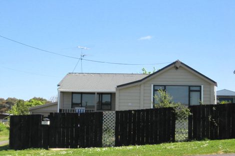 Photo of property in 37 Russell Road, Huntly, 3700