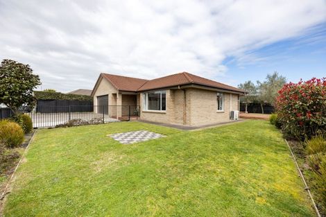 Photo of property in 5 Compton Grove, Huntington, Hamilton, 3210