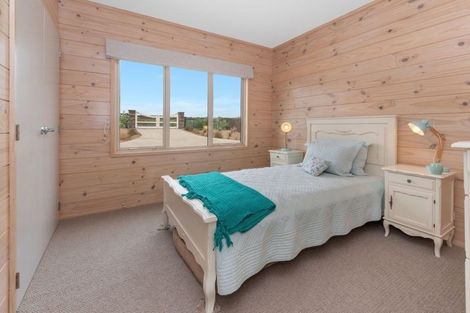 Photo of property in 239c Clarks Beach Road, Clarks Beach, Pukekohe, 2679