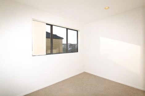 Photo of property in Albany Gardens, 23 Masons Road, Oteha, Auckland, 0632