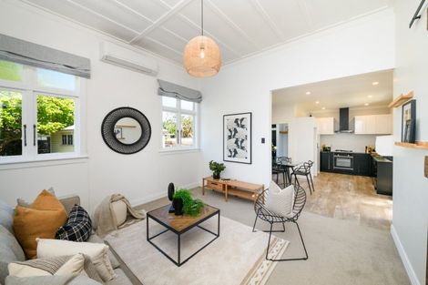 Photo of property in 31 Dunk Place, Milson, Palmerston North, 4414