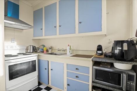 Photo of property in 34 Elm Row, Dunedin Central, Dunedin, 9016