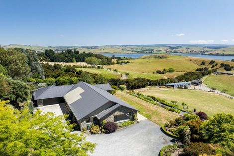 Photo of property in 67 Surrey Heights, Waihola, Outram, 9073