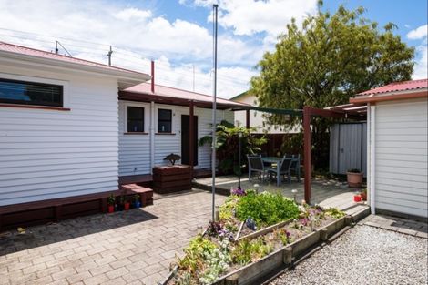Photo of property in 113 De Lautour Road, Inner Kaiti, Gisborne, 4010