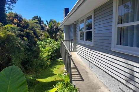 Photo of property in 25 Verbena Road, Birkdale, Auckland, 0626