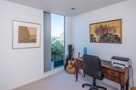 Photo of property in 27a Mana Street, Vogeltown, Wellington, 6021