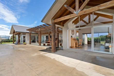 Photo of property in 318 Stoney Creek Road, Kaukapakapa, 0873