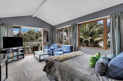 Photo of property in 16 Joan Street, Point Chevalier, Auckland, 1022