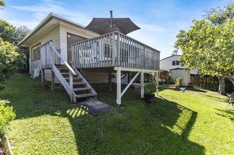 Photo of property in 63b Albatross Road, Red Beach, 0932