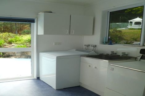 Photo of property in 1664 Kahuranaki Road, Kahuranaki, Havelock North, 4295