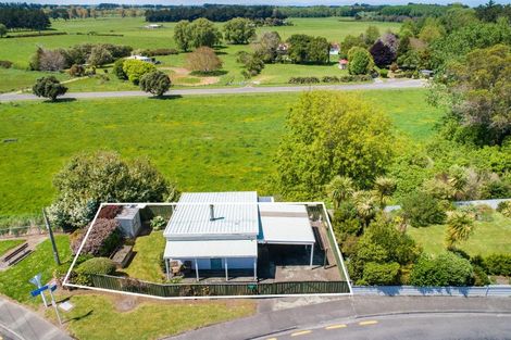 Photo of property in 24 Criterion Street, Bulls, 4818