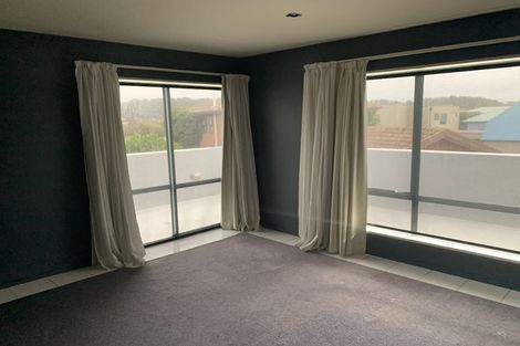 Photo of property in 191 Marine Parade, New Brighton, Christchurch, 8083