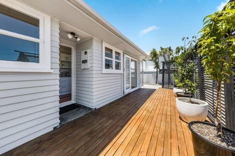 Photo of property in 22 Eastdale Road, Avondale, Auckland, 1026