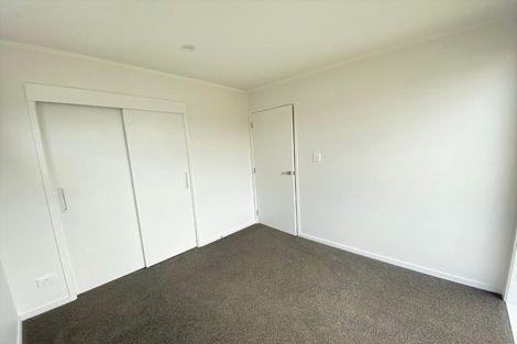 Photo of property in 1 Kaneke Place, Glen Eden, Auckland, 0602
