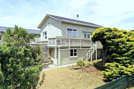Photo of property in 40 Kahukura Avenue, Waitarere Beach, Levin, 5510