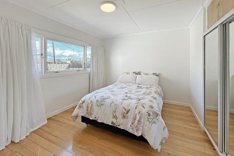 Photo of property in 153 Ngatai Road, Otumoetai, Tauranga, 3110
