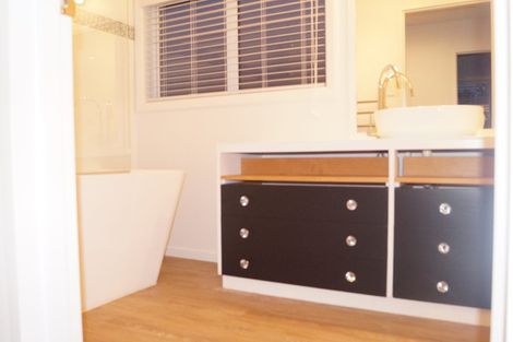 Photo of property in 2 Perry Street, Papanui, Christchurch, 8053