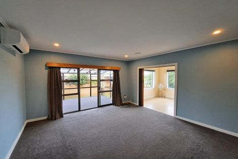 Photo of property in 157a Seaview Road, Westown, New Plymouth, 4310