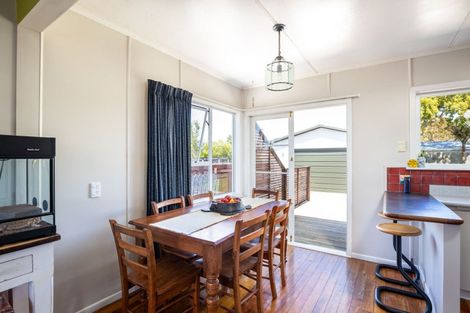 Photo of property in 305 Frankley Road, Ferndale, New Plymouth, 4310