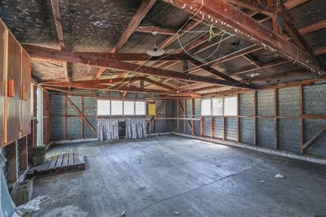 Photo of property in 76 Great South Road, Huntly, 3700