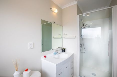 Photo of property in 2a Kapiti Crescent, Titahi Bay, Porirua, 5022