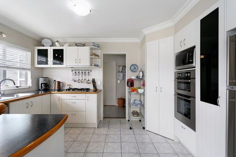 Photo of property in 5 Grace Crescent, Richmond Heights, Taupo, 3330