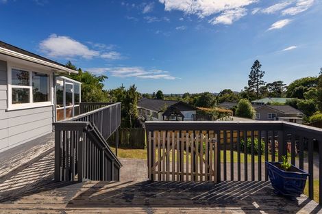Photo of property in 36 Lemnos Place, Titirangi, Auckland, 0604