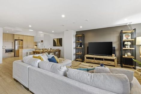 Photo of property in 70 Squadron Drive, Hobsonville, Auckland, 0616