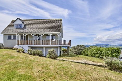 Photo of property in 3 Tikati View, Titahi Bay, Porirua, 5022