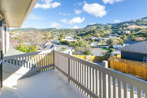 Photo of property in 11a Roy Street, Tawa, Wellington, 5028