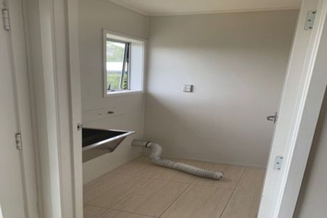 Photo of property in 28 Stredwick Drive, Torbay, Auckland, 0630