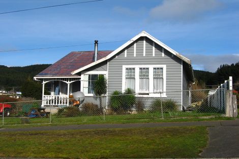 Photo of property in 176 Foyle Street, Bluff, 9814