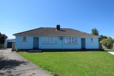 Photo of property in 10-12 Riley Place, Westport, 7825