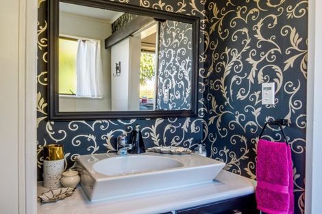 Photo of property in 1/81 Awatapu Drive, Whakatane, 3120