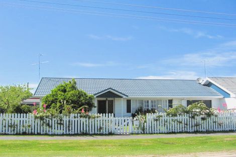 Photo of property in 1/40 Wellington Street, Te Hapara, Gisborne, 4010