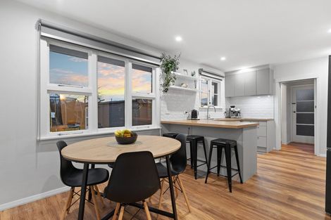 Photo of property in 12 Emlyn Place, Avondale, Christchurch, 8061