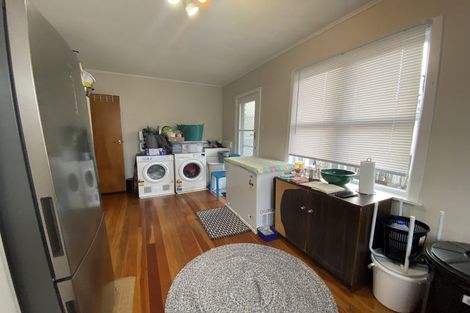 Photo of property in 98c Waiwhetu Road, Waterloo, Lower Hutt, 5011