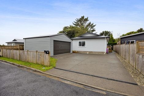 Photo of property in 4 Manatu Lane, Inglewood, 4330