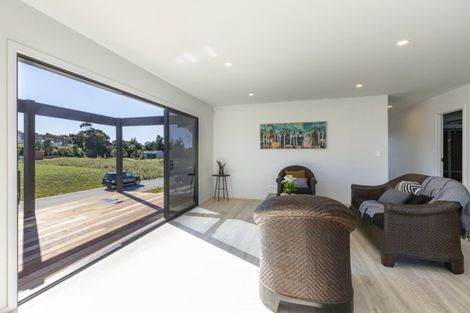 Photo of property in 8 Sandpiper Lane, Mangawhai Heads, Mangawhai, 0505