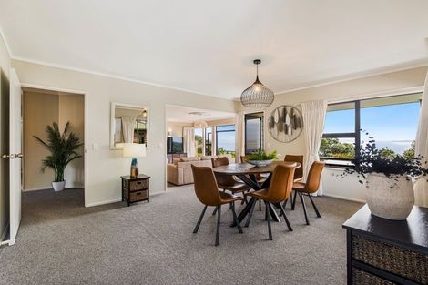 Photo of property in 146 Pacific Parade, Army Bay, Whangaparaoa, 0930