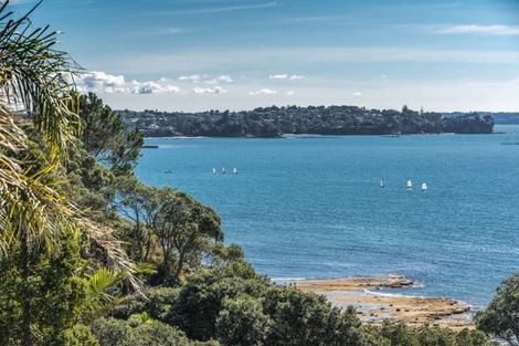 Photo of property in 1/53 Churchill Road, Murrays Bay, Auckland, 0630